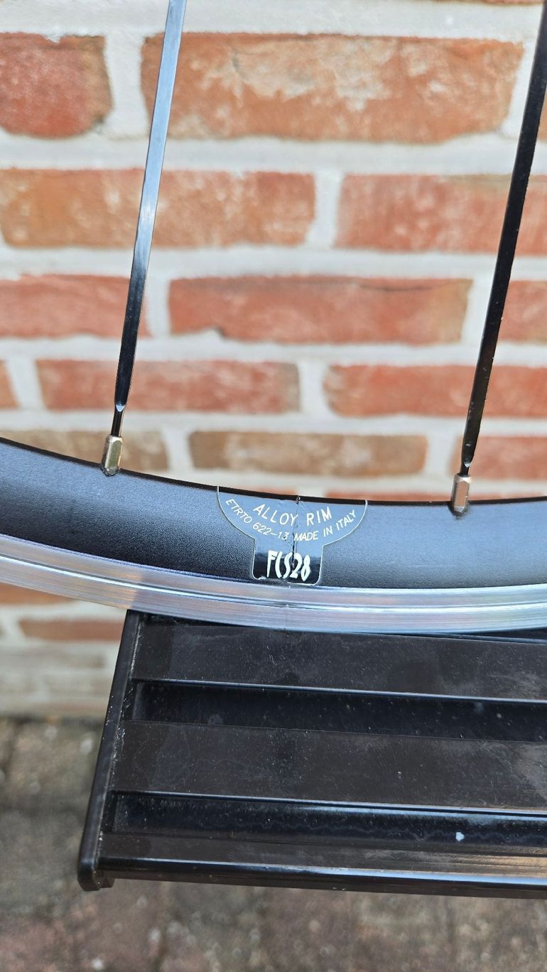 Used Colnago C50 Wheelset 2004 bike — image 7 of 7