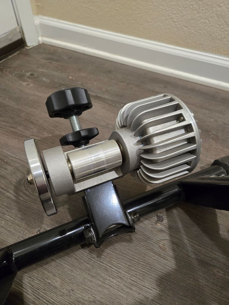 Used Blackburn Tech Fluid Trainer bike — image 2 of 7