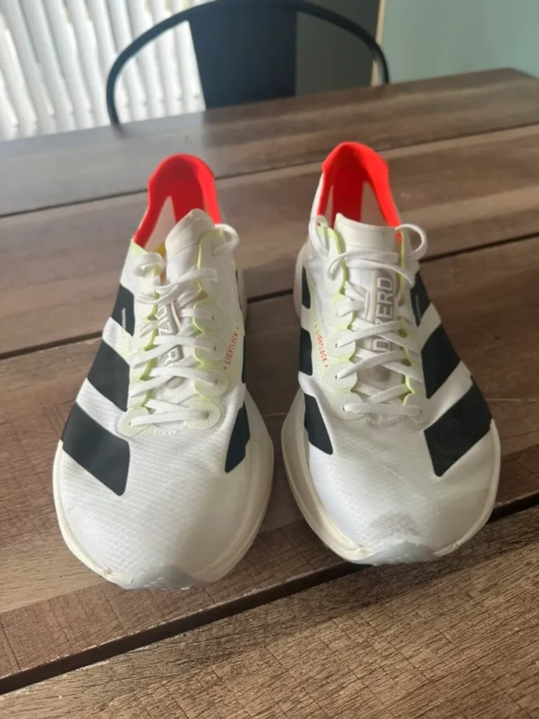 Käytetty Pro Adizero Adios 4 bike — kuva 2 / 4