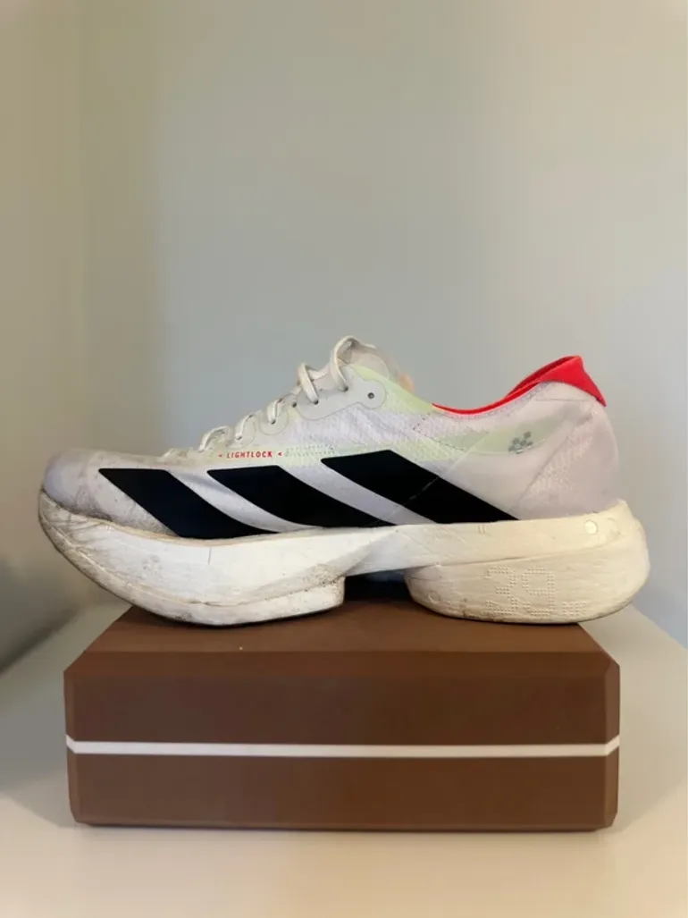 Käytetty Adidas Adizero Adios Pro 4 bike — kuva 3 / 7