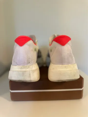 Käytetty Adidas Adizero Adios Pro 4 bike — kuva 5 / 7