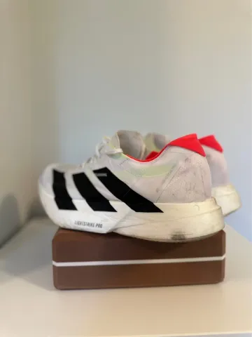 Käytetty Adidas Adizero Adios Pro 4 bike — kuva 4 / 7