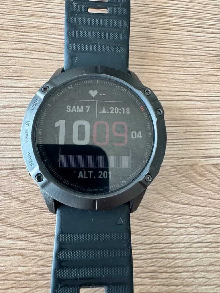 Used Garmin Fenix 6X Sapphire bike — image 3 of 4