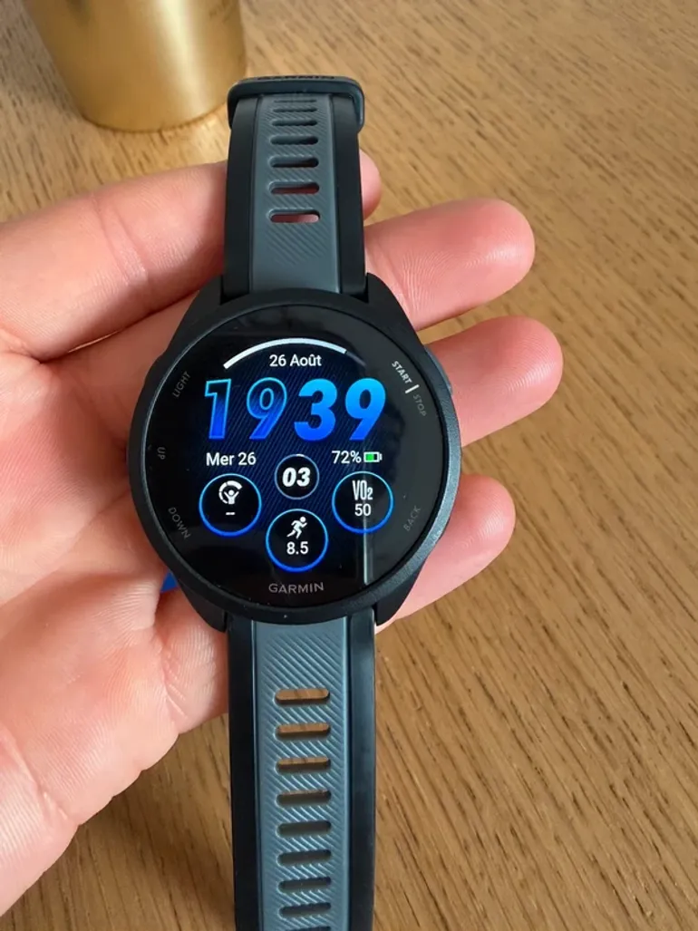 Used Garmin Forerunner 165 bike — image 3 of 3