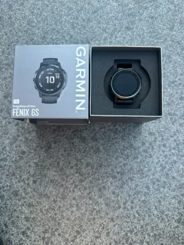 Used Garmin Fenix 6s bike — image 2 of 4