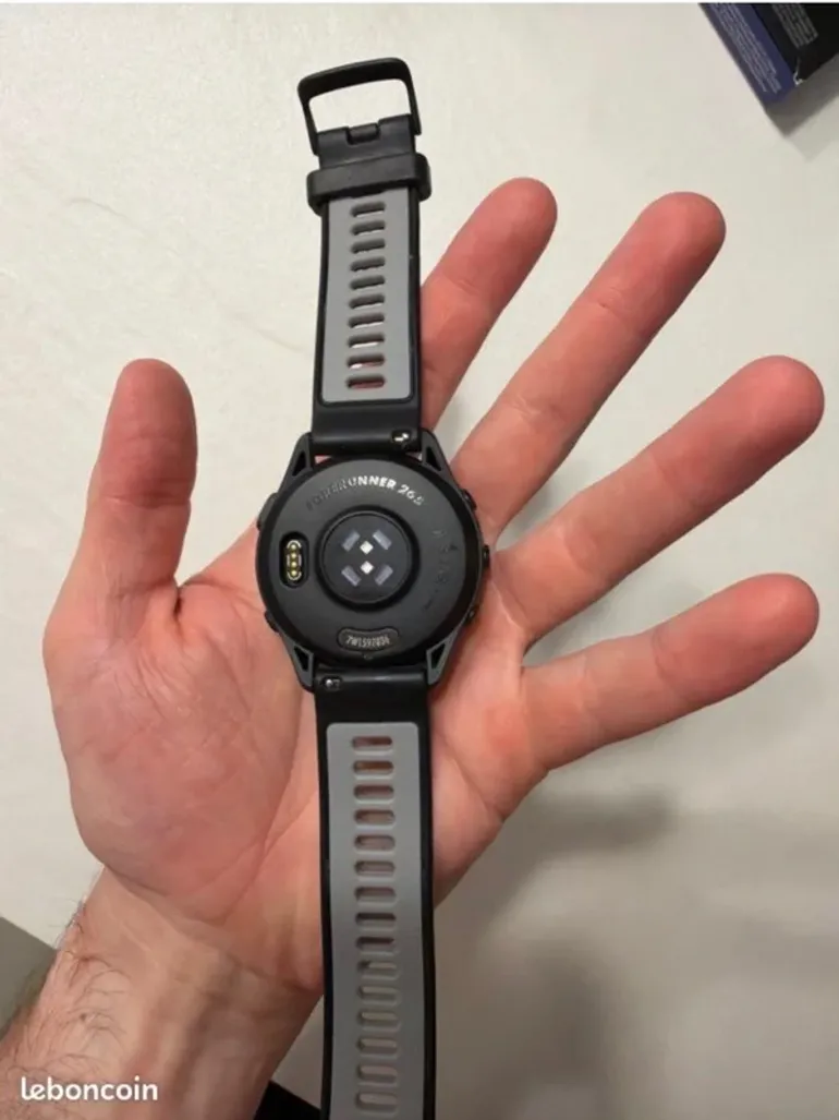 Used Garmin Forerunner 265 bike — image 2 of 3