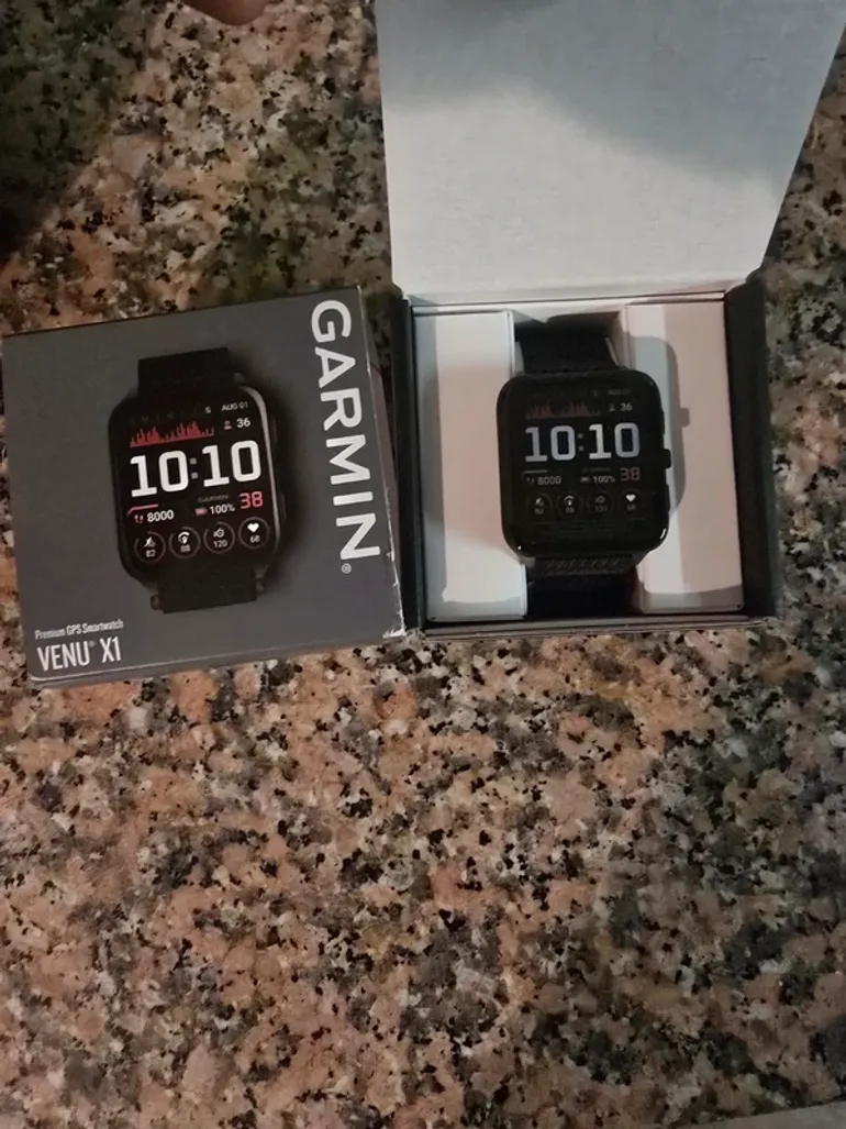 Used Garmin Venu X1 bike — image 3 of 6