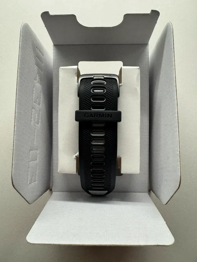 Used Garmin Forerunner 965 bike — image 5 of 7