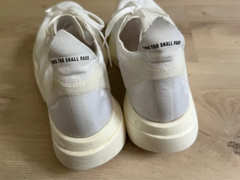 Käytetty Adidas Adizero Adios Pro 4 bike — kuva 4 / 9
