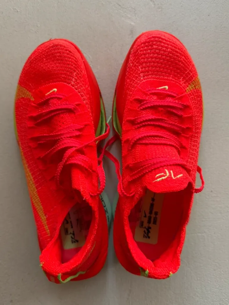 Used Nike Zoom Alphafly bike — image 4 of 10