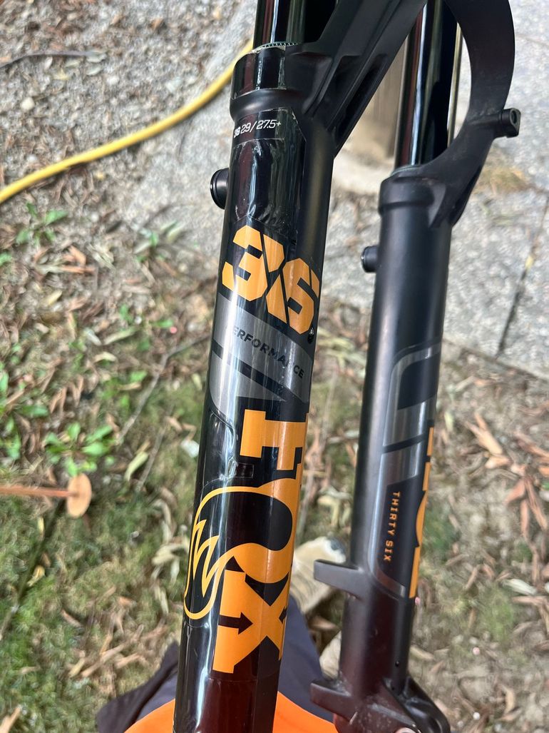 Used Fox Performance 36 Fork 150 mm 2025 bike — image 7 of 8