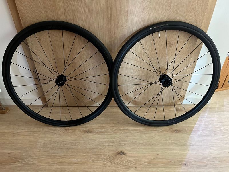 Used Dt Swiss R470 Wheels