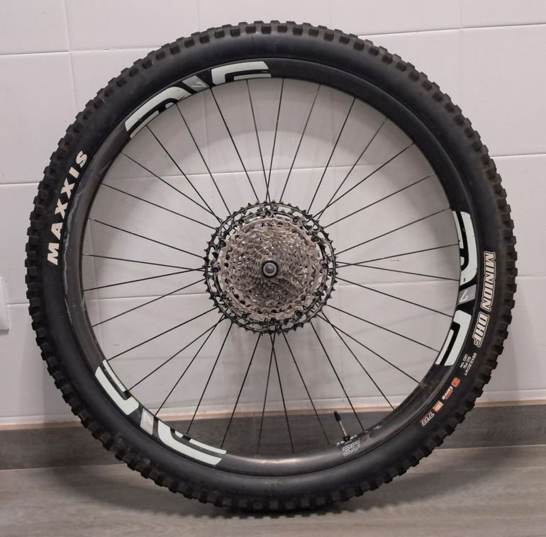 Used Chris King M730 bike — image 4 of 7