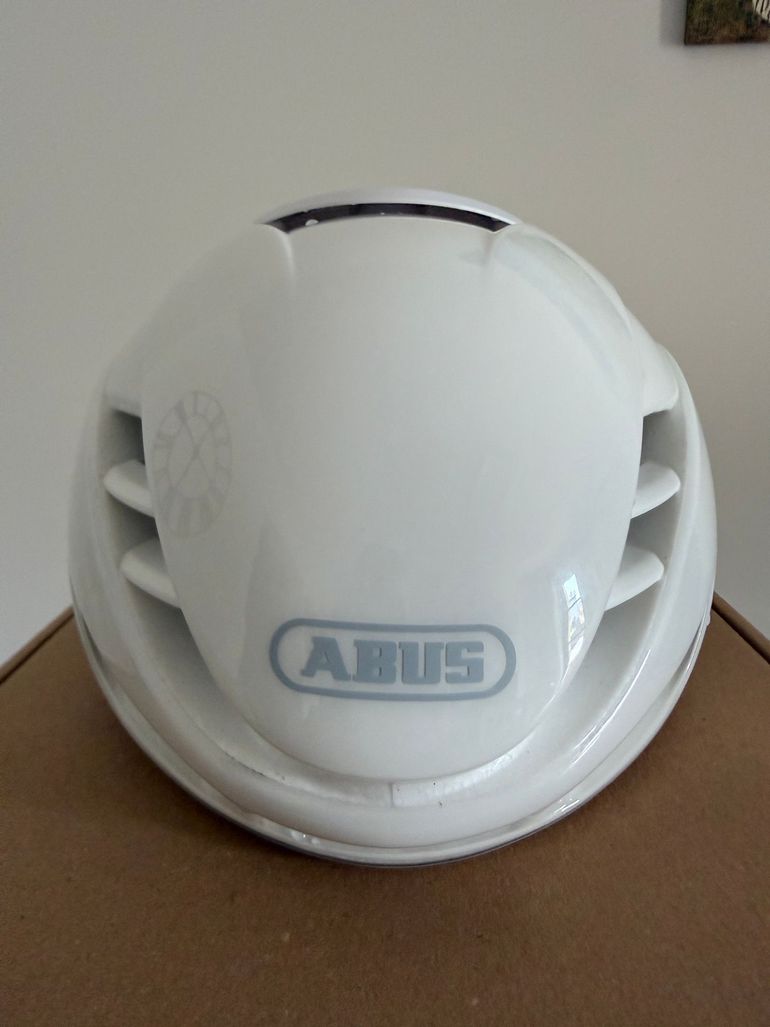 Used ABUS GameChanger 2.0 Helmet bike — image 2 of 6