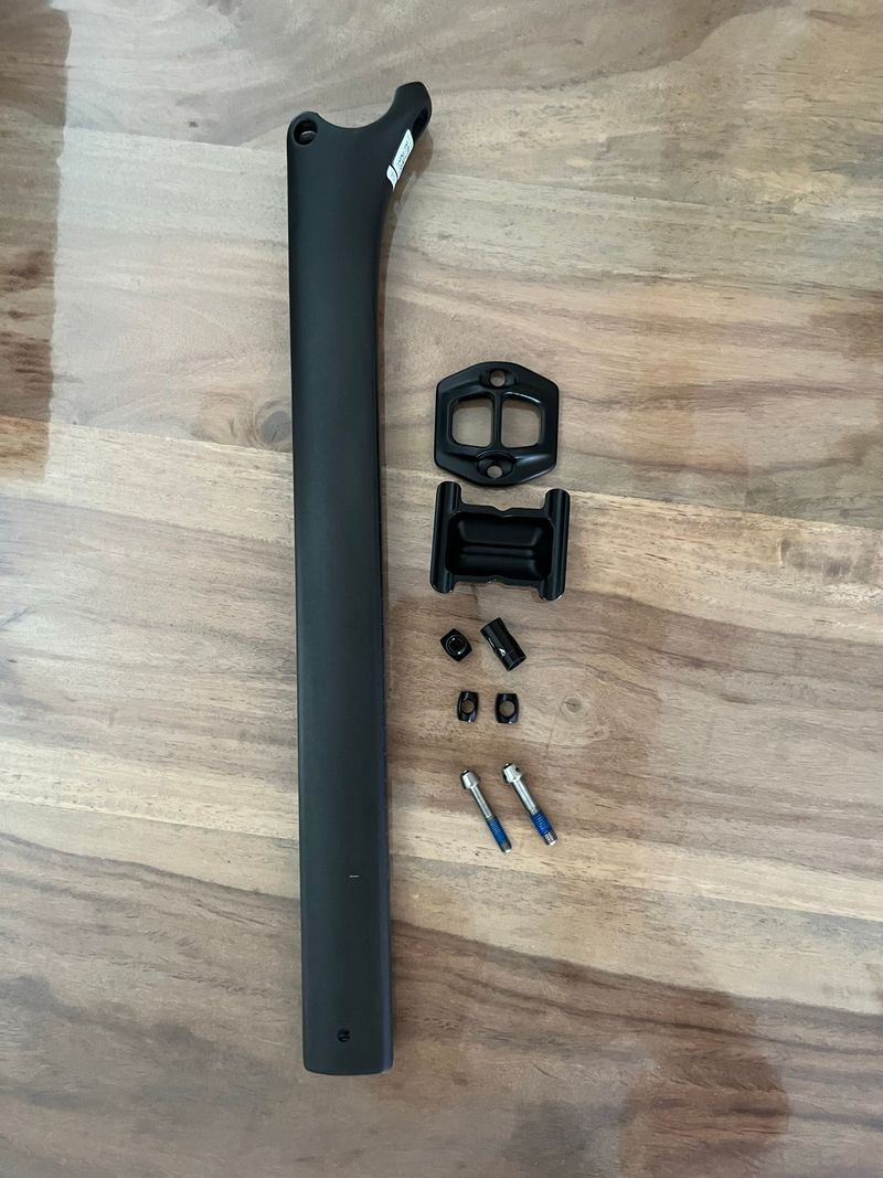 Used Specialized S-Works Tarmac SL8 Seatpost Saddles & Seatposts