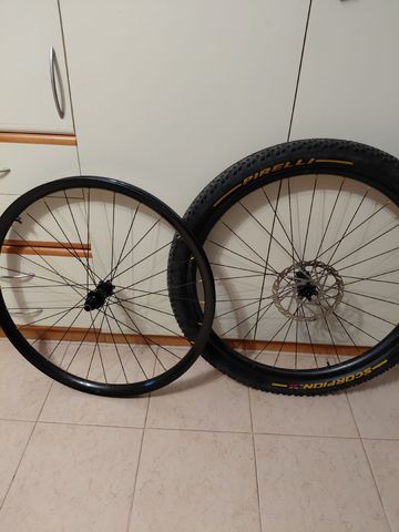 Tweedehands Bh MTB Carbon Wheels 29 2025 bike — afbeelding 1 van 8