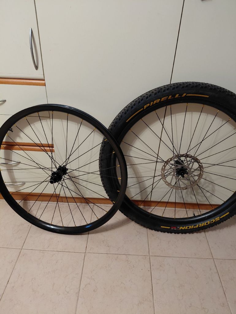 Tweedehands Bh MTB Carbon Wheels 29 2025 bike — afbeelding 1 van 8