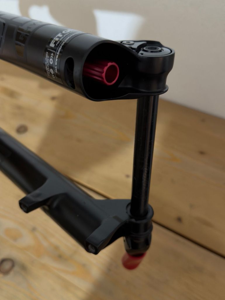 Used Fox 32 Float Rhythm Fork 2025 bike — image 4 of 7