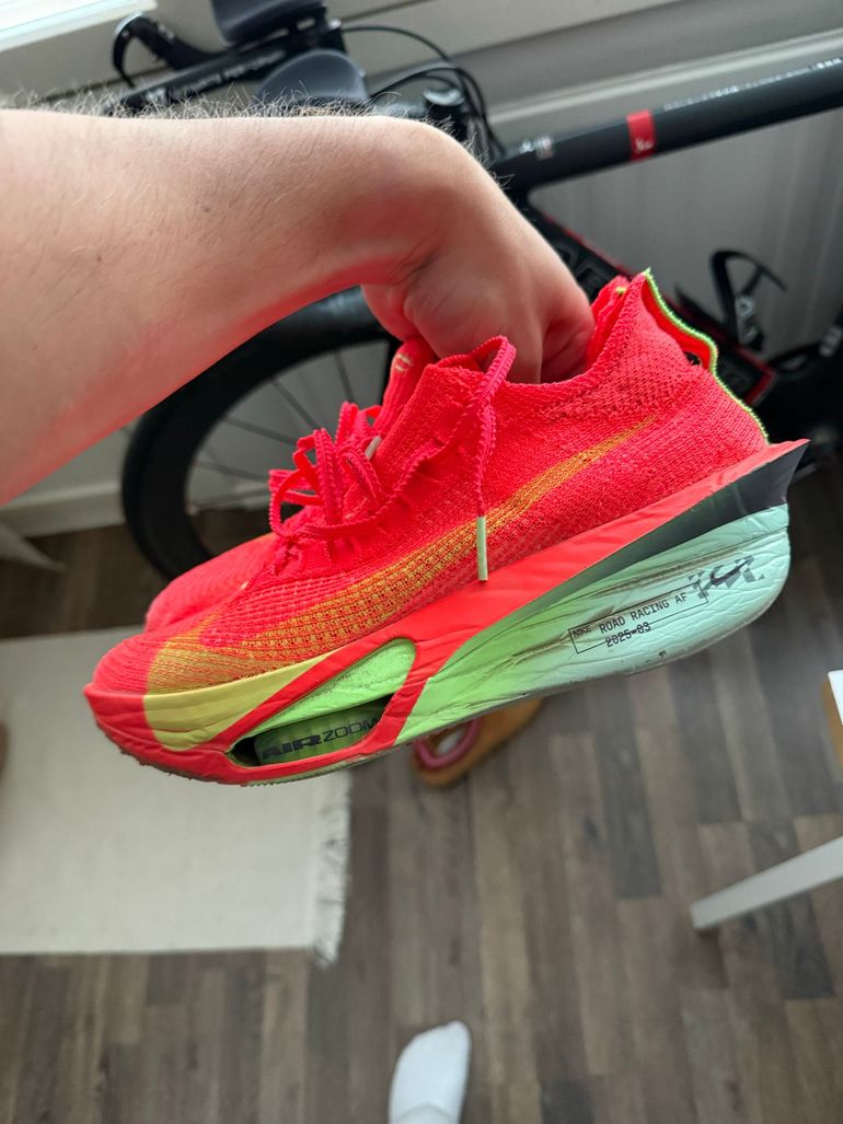 Brugt Nike Alphafly 3 2026 bike — billede 3 af 5