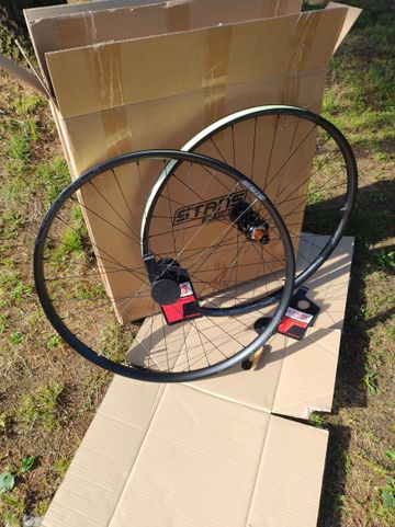 Käytetty Stans Notubes Arch MK4 bike — kuva 1 / 6
