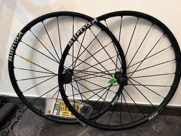 Mavic Allroad SL bike de segunda mano — imagen 2 de 2