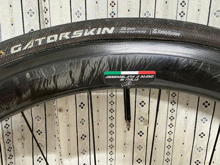 Brugt Tsunami Carbon Project Carbon Wheels 2026 bike — billede 2 af 5