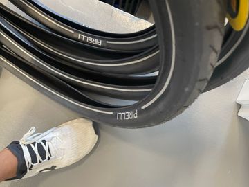 Pirelli CYCL-E GT bike d'occasion — image 2 sur 3