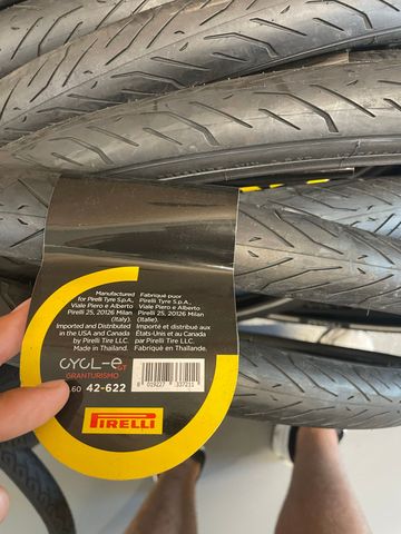 Pirelli CYCL-E GT Tire bike d'occasion — image 2 sur 4