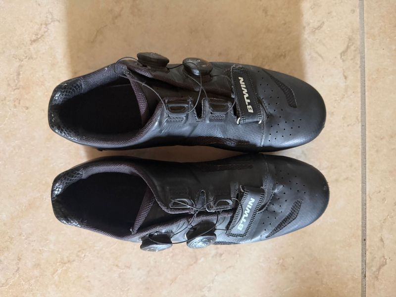 BTWIN doppio boa Cycling Shoes de segunda mano