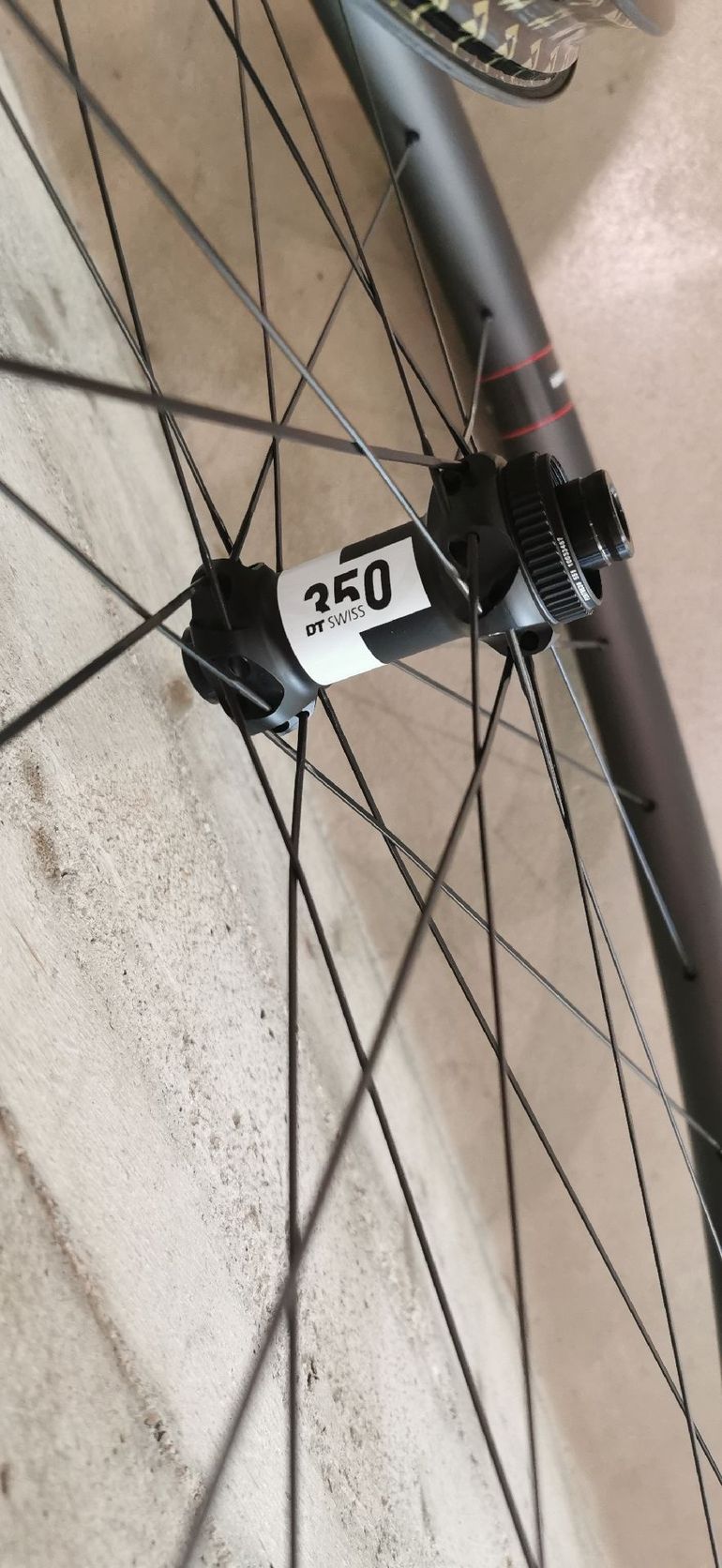 Gebrauchtes Reserve 49/42 TA Wheelset 2026 bike — Bild 4 von 6