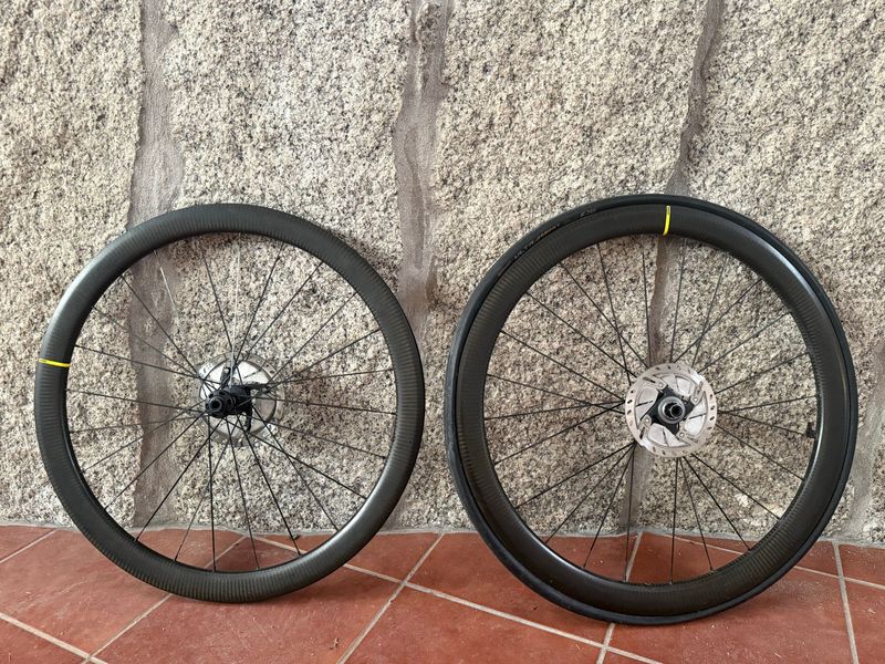 Mavic Cosmic 45 Carbon Wheels Wheels d'occasion