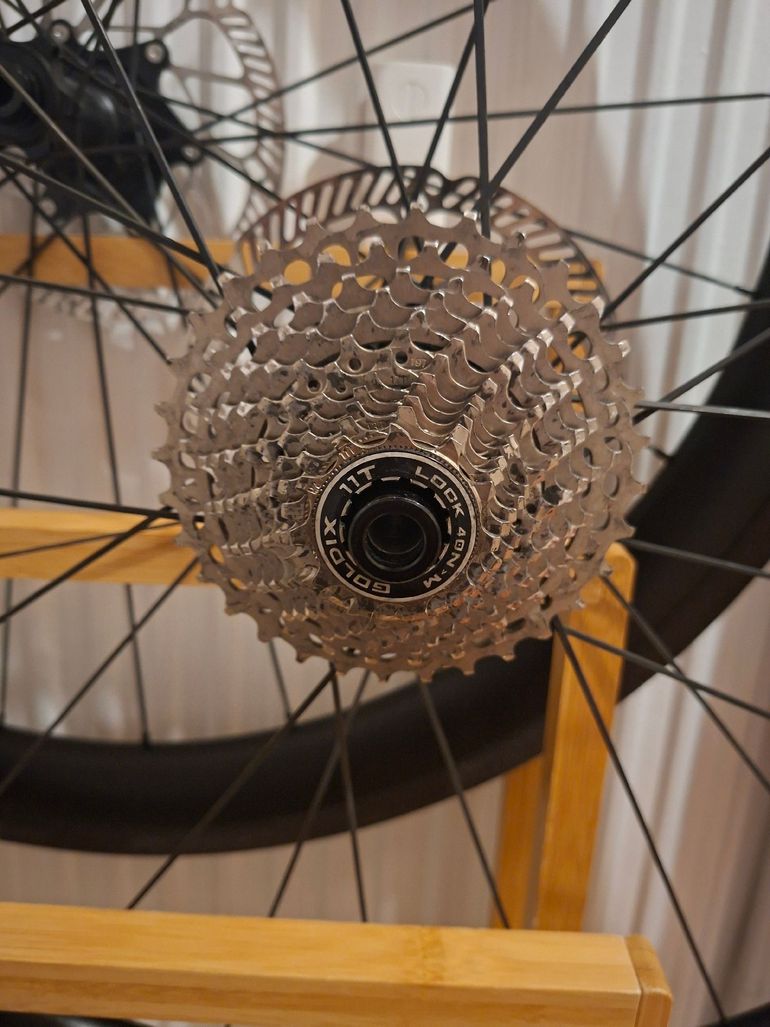 Used csc wheels Carbon Wheels 2024 bike — image 2 of 7