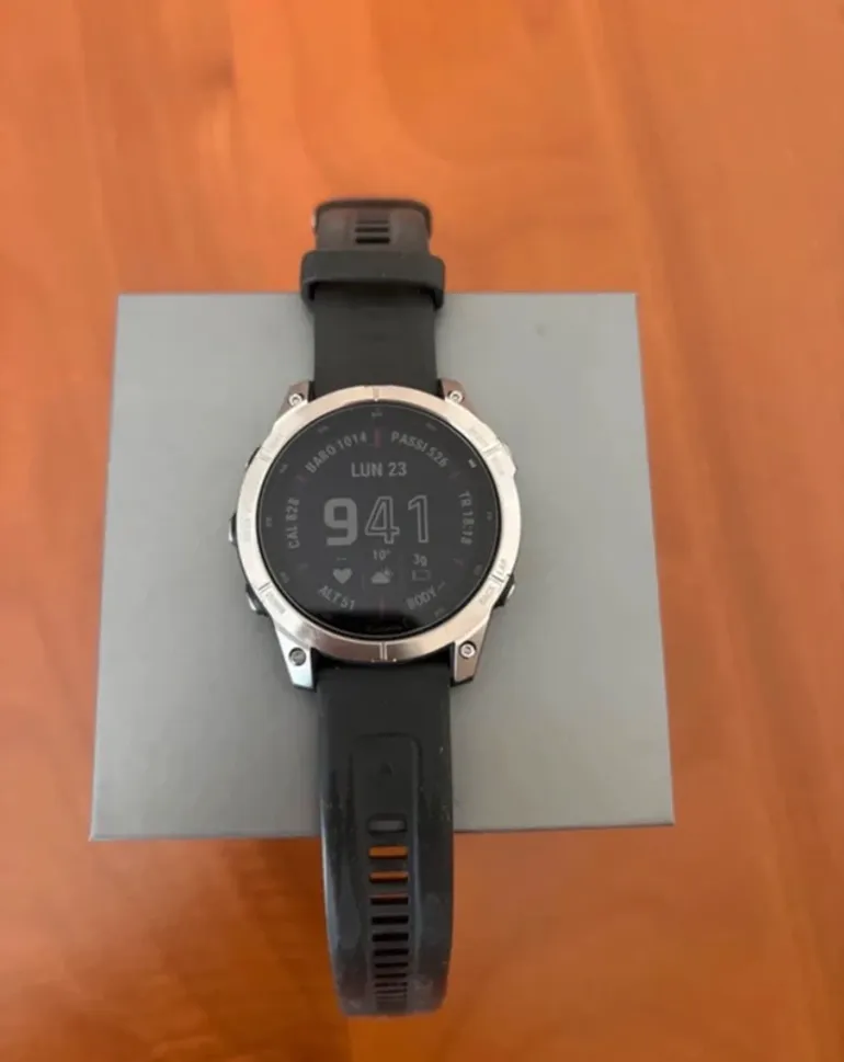 Used Garmin Fenix 7 bike — image 5 of 8