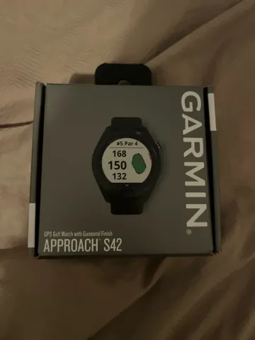 Used Garmin Approach S42 bike — image 1 of 2