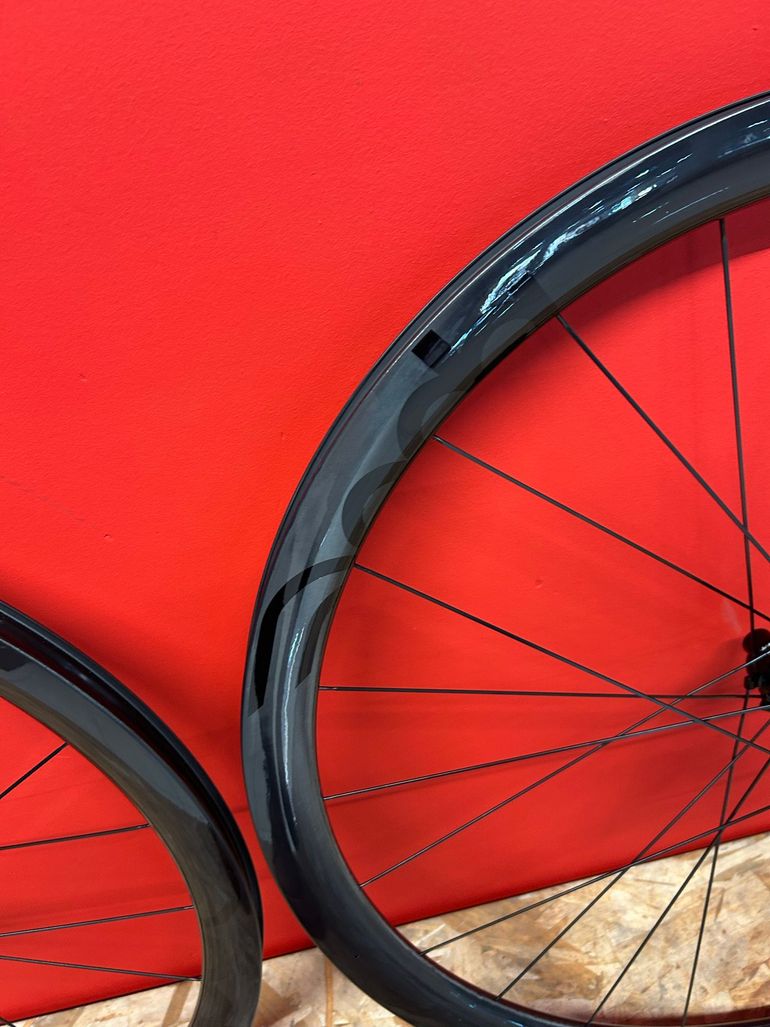 Deda Elementi RS4DB bike d'occasion — image 2 sur 9