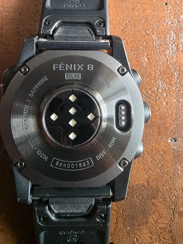 Used Garmin fenix 8 sapphire solar 51mm bike — image 3 of 10