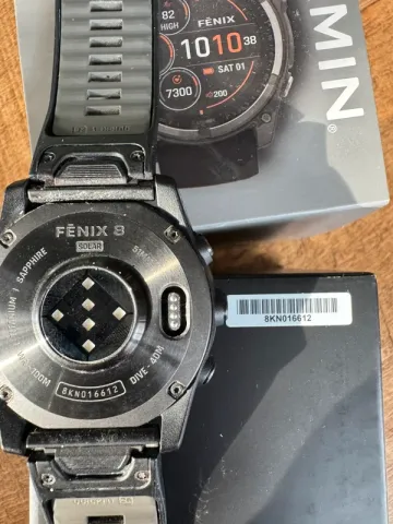 Tweedehands Garmin Fenix 8 Solar Sapphire 51mm bike — afbeelding 4 van 5