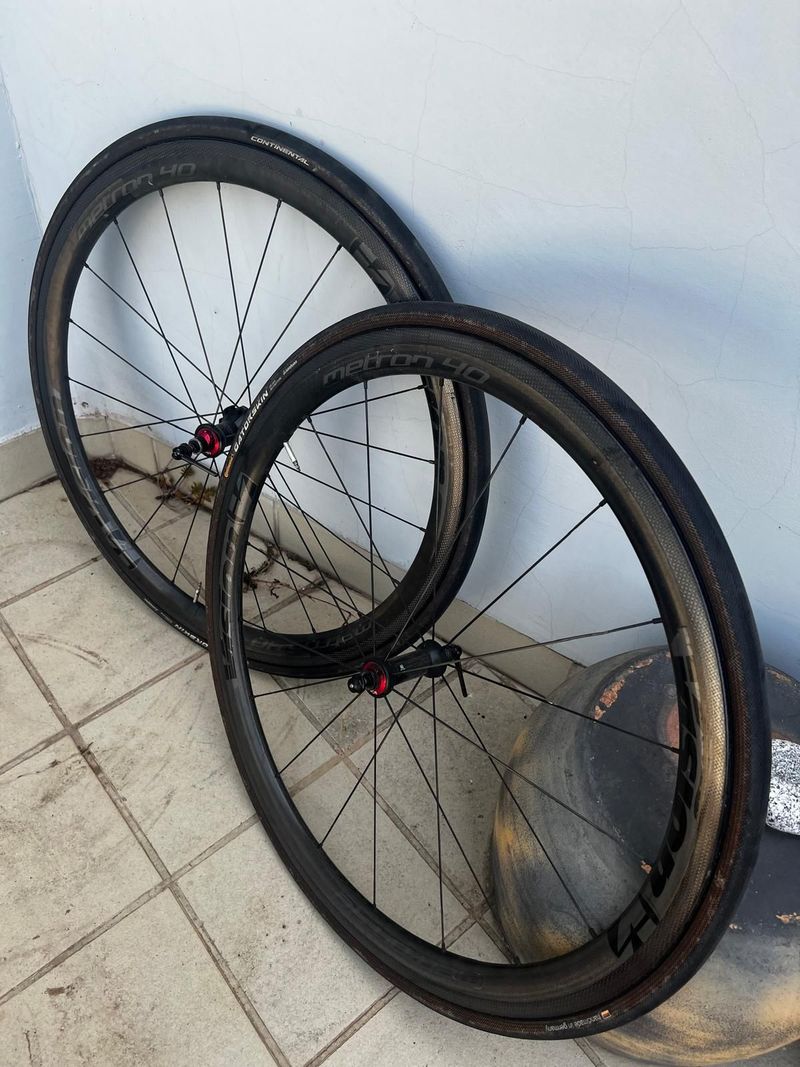 Used Vision Metron 40 SL Tubular Wheels