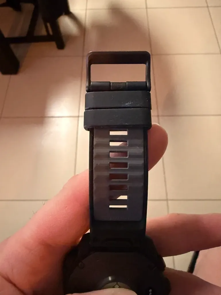 Used Garmin Fenix 8 AMOLED 51 mm bike — image 3 of 6