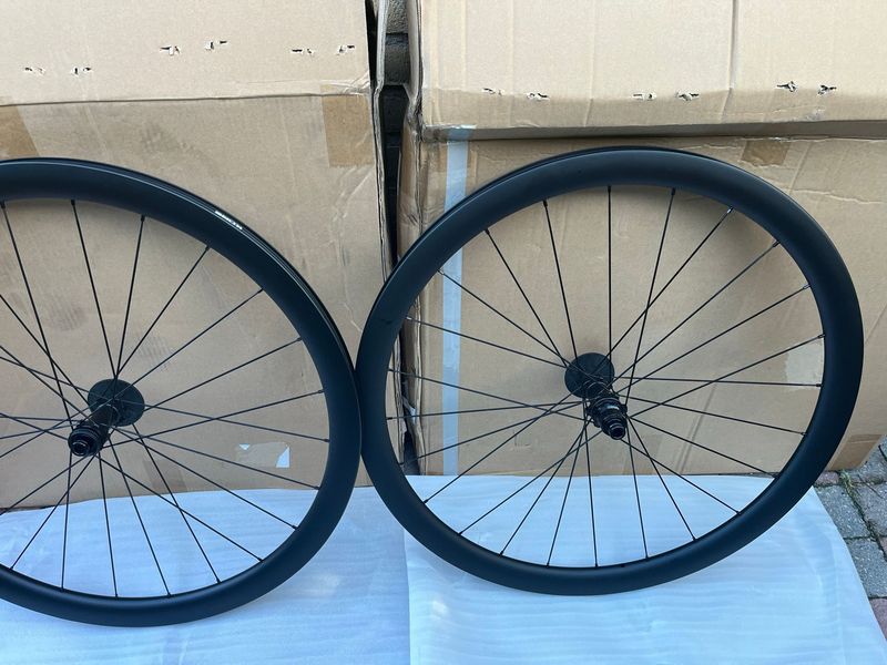 kore Carbon Wheelset 40mm 2026 Wheels d'occasion