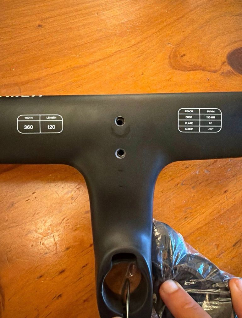 polymer Integrated Handlebar 2026 bike d'occasion — image 5 sur 5