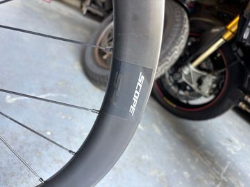 Gebrauchtes Scope S4 Disc Carbon Wheelset 2024 bike — Bild 5 von 6