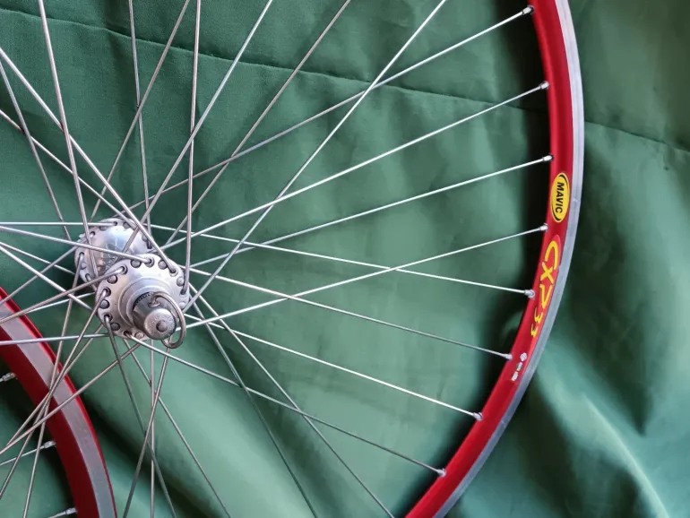 Used Campagnolo C Record bike — image 6 of 17