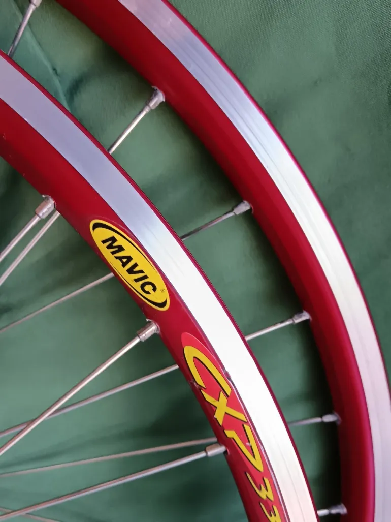 Used Campagnolo C Record bike — image 8 of 17