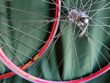 Used Campagnolo C Record bike — image 7 of 17