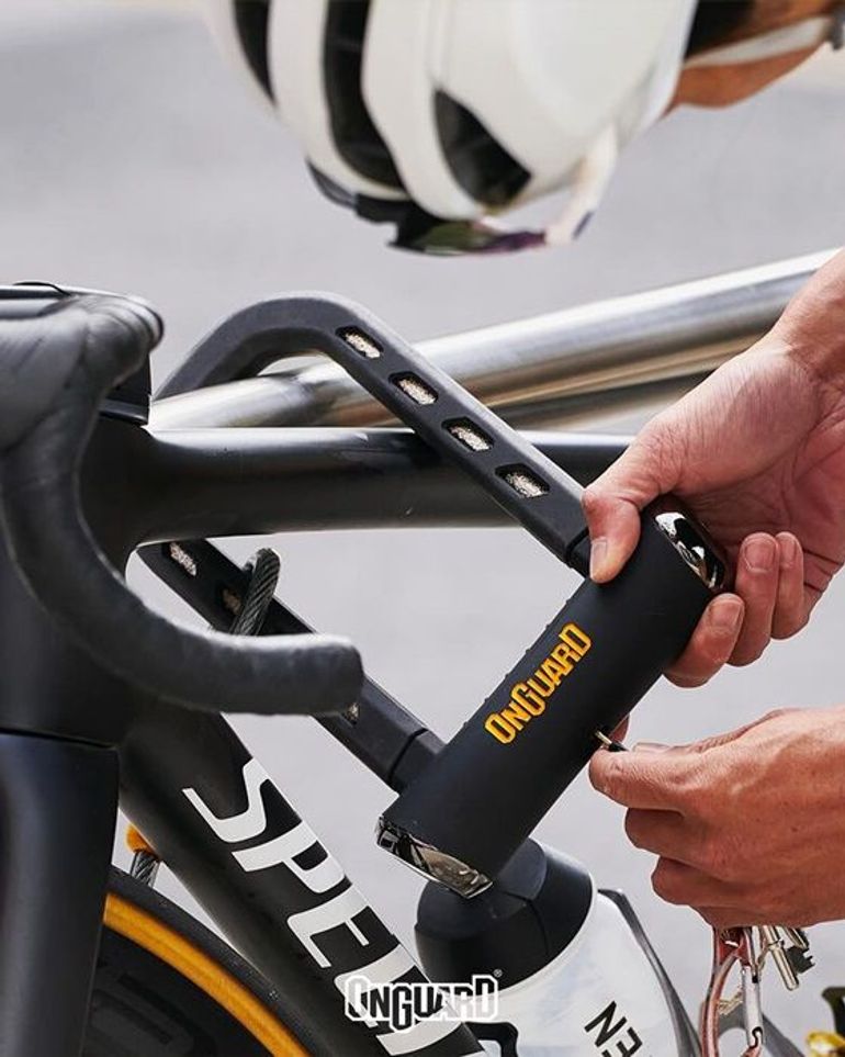 OnGuard RockSolid U-Lock 2026 bike d'occasion — image 4 sur 5