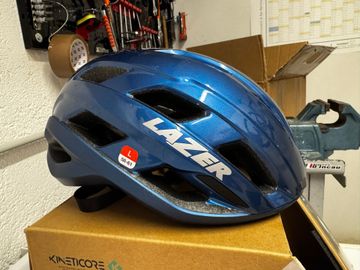 Gebrauchtes Lazer Strada KinetiCore Helmet bike — Bild 2 von 5