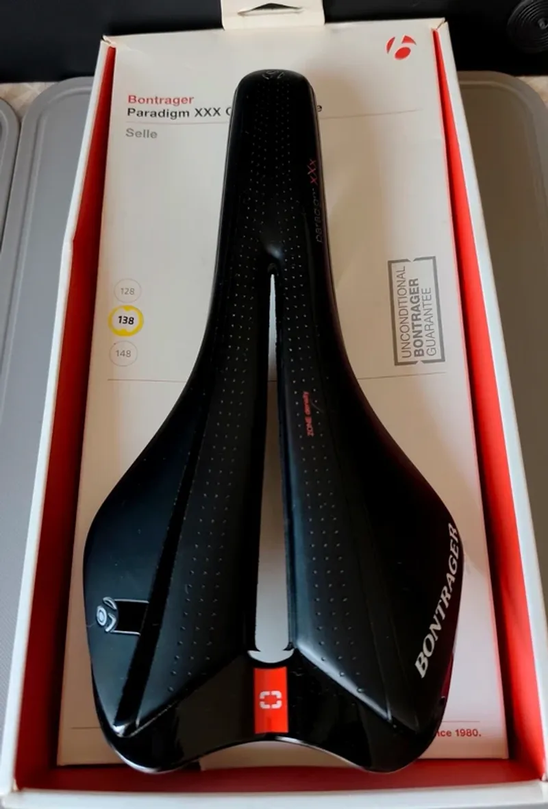 Použité Bontrager Paradigm XXX Saddles & Seatposts