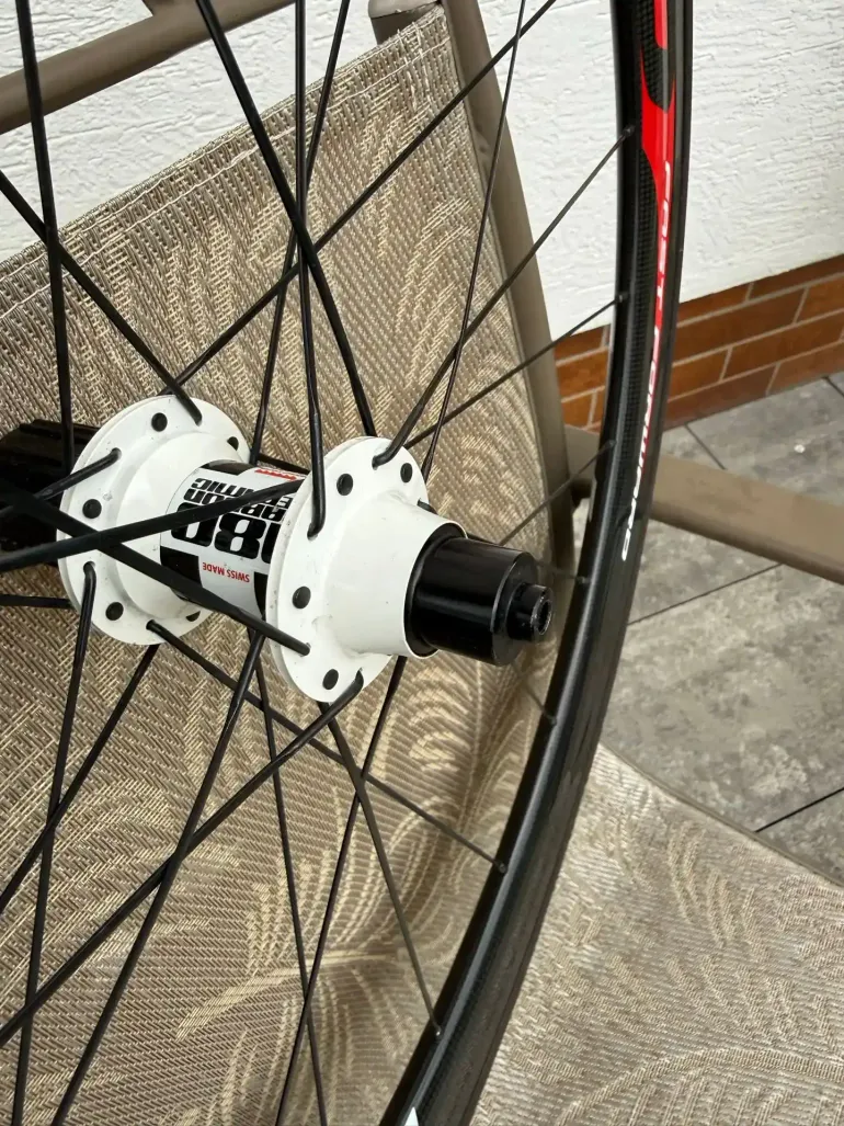 Gebrauchtes FFWD F4R Carbon Wheels 2016 bike — Bild 14 von 22