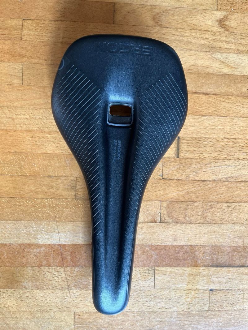Used Ergon SR Pro Men Saddle Saddles & Seatposts